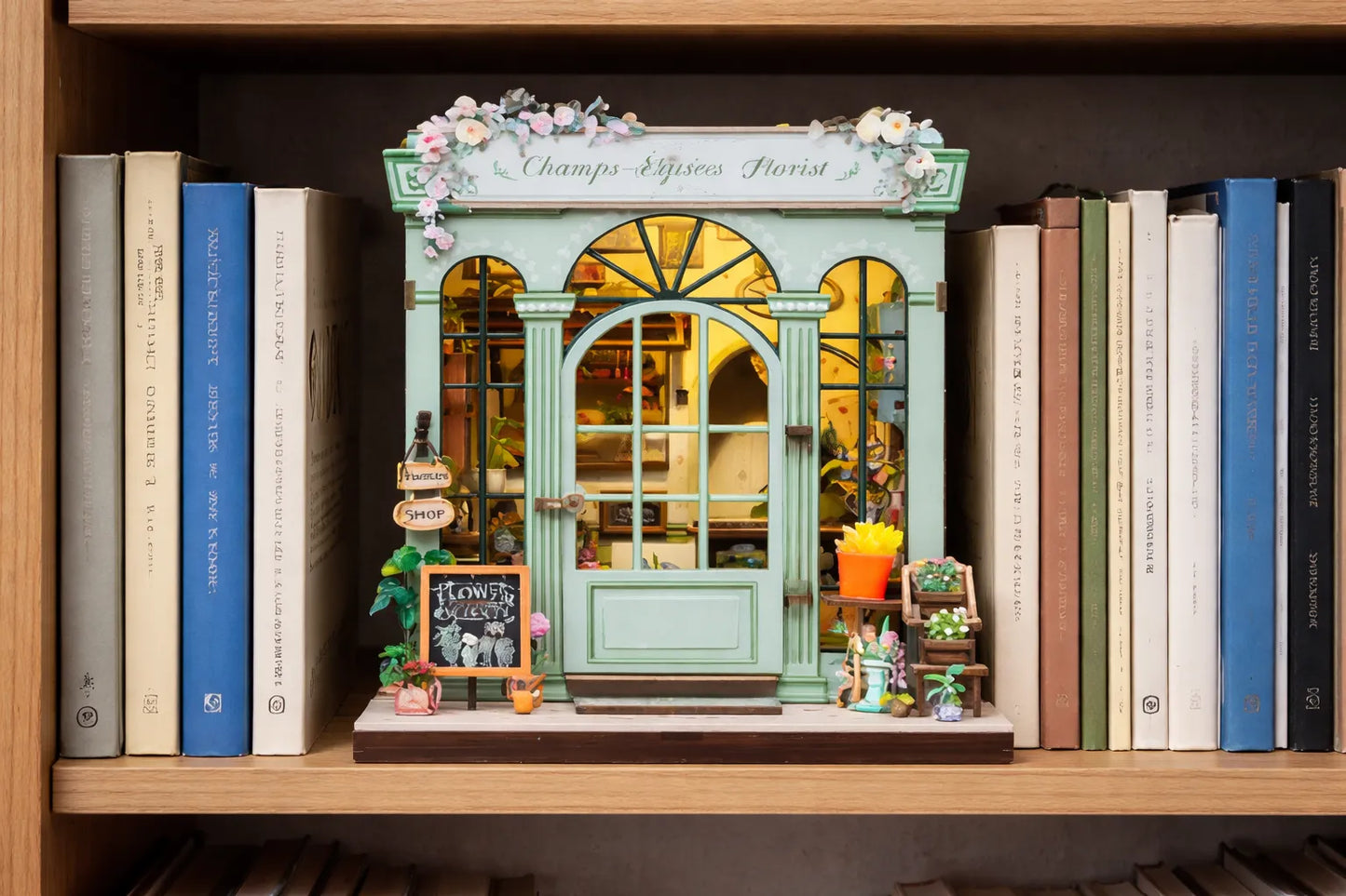 Maquette en bois - Serre-livres, fleuriste des Champs Elysées