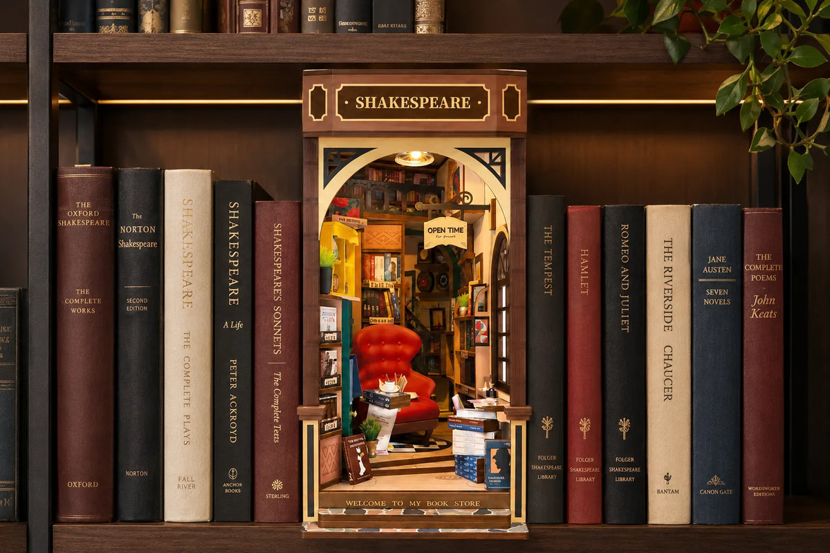 Maquette en bois - Serre-livres, librairie Shakespeare