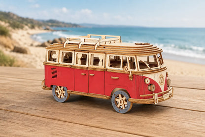 Maquette en bois - Caravane rouge