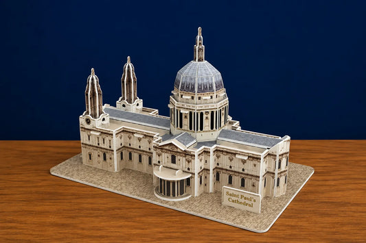Maquette en bois - Cathédrale Saint-Paul de Londres colorée