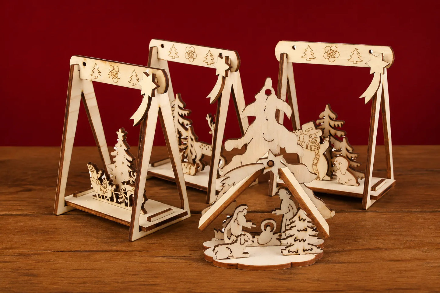 Maquette en bois - Décoration de Noël crèche, rennes, Père Noël et bonhomme de neige