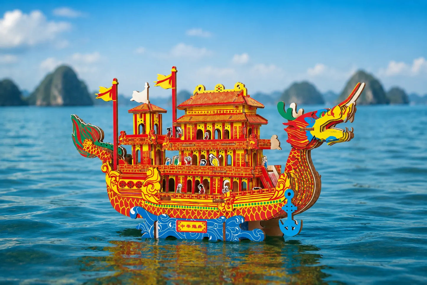 Maquette en bois - Grand bateau dragon rouge