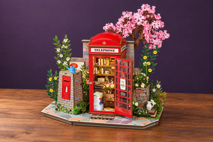 Maquette en bois - La cabine téléphonique anglaise bibliothèque