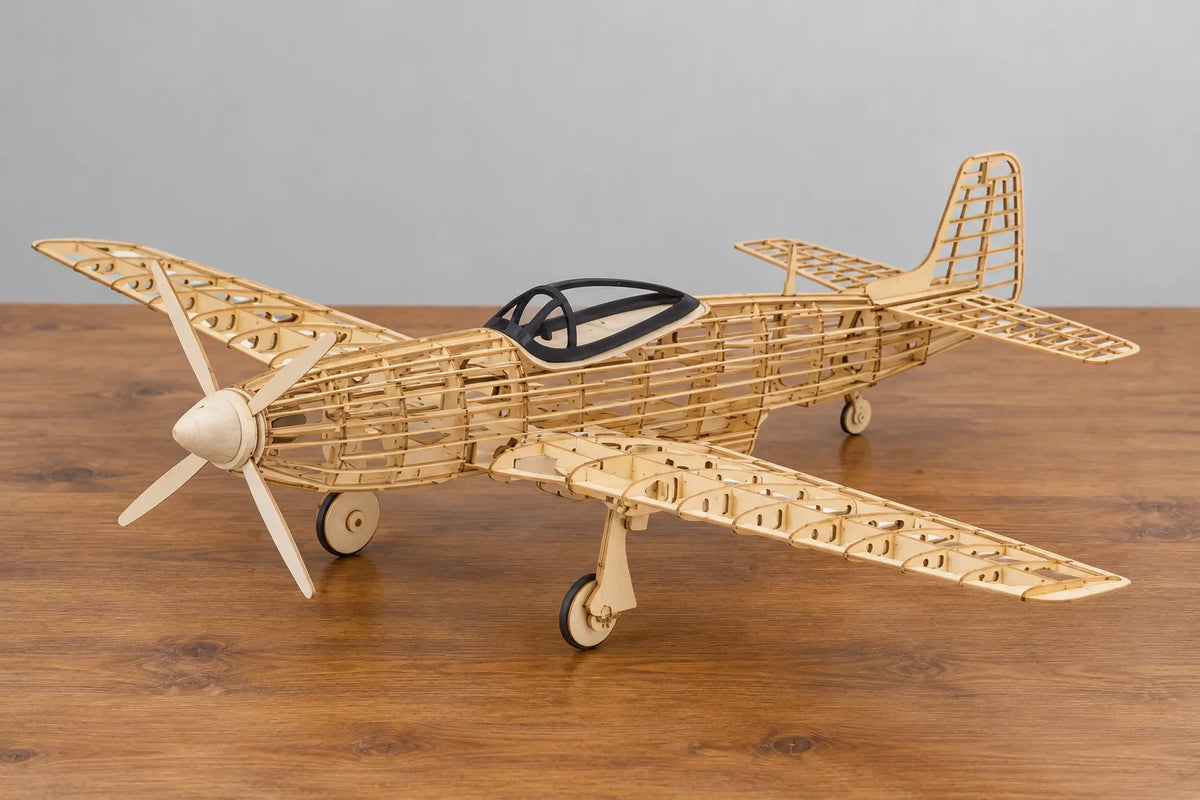 Maquette en bois - Le bel avion vintage