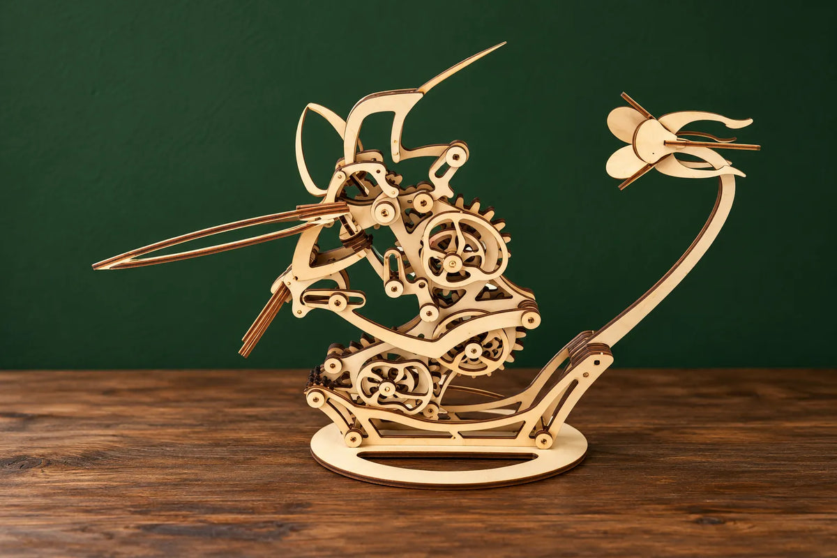 Maquette en bois - Le colibri et la fleur