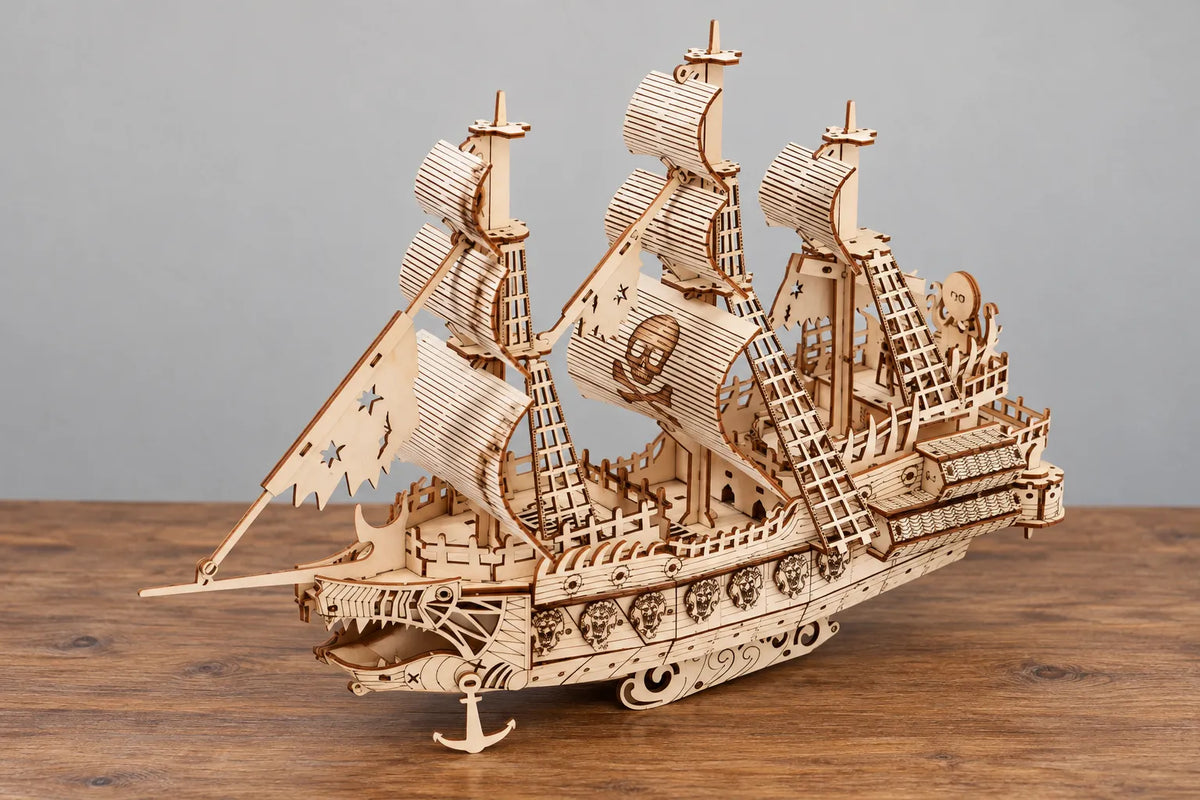 Maquette en bois - Le grand galion pirate