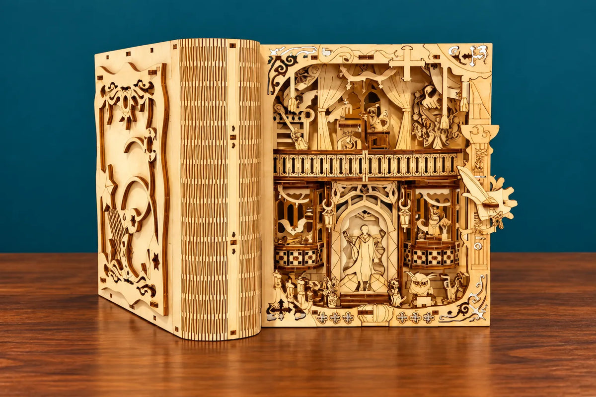 Maquette en bois - Le grimoire aux secrets