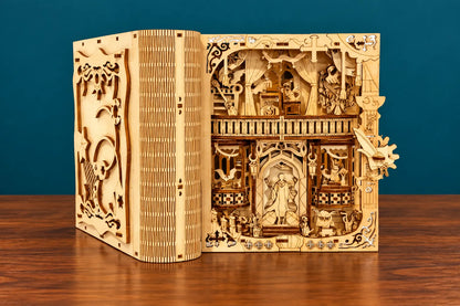 Maquette en bois - Le grimoire aux secrets