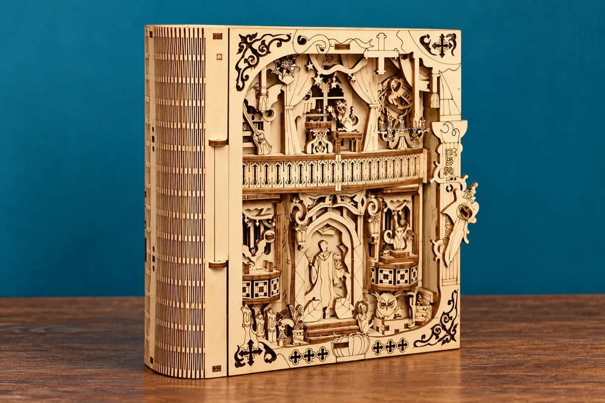Maquette en bois - Le grimoire aux secrets