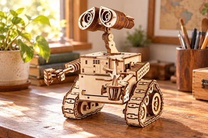 Maquette en bois - Le petit robot explorateur