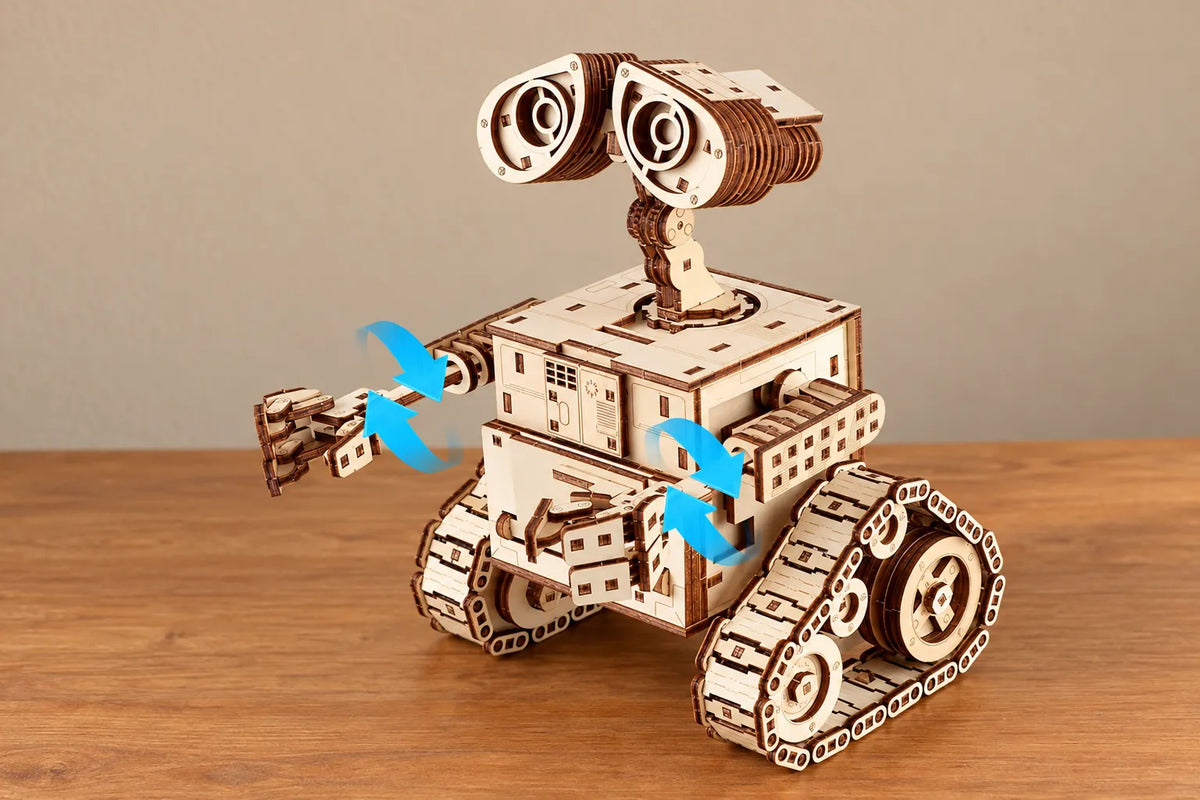 Maquette en bois - Le petit robot explorateur