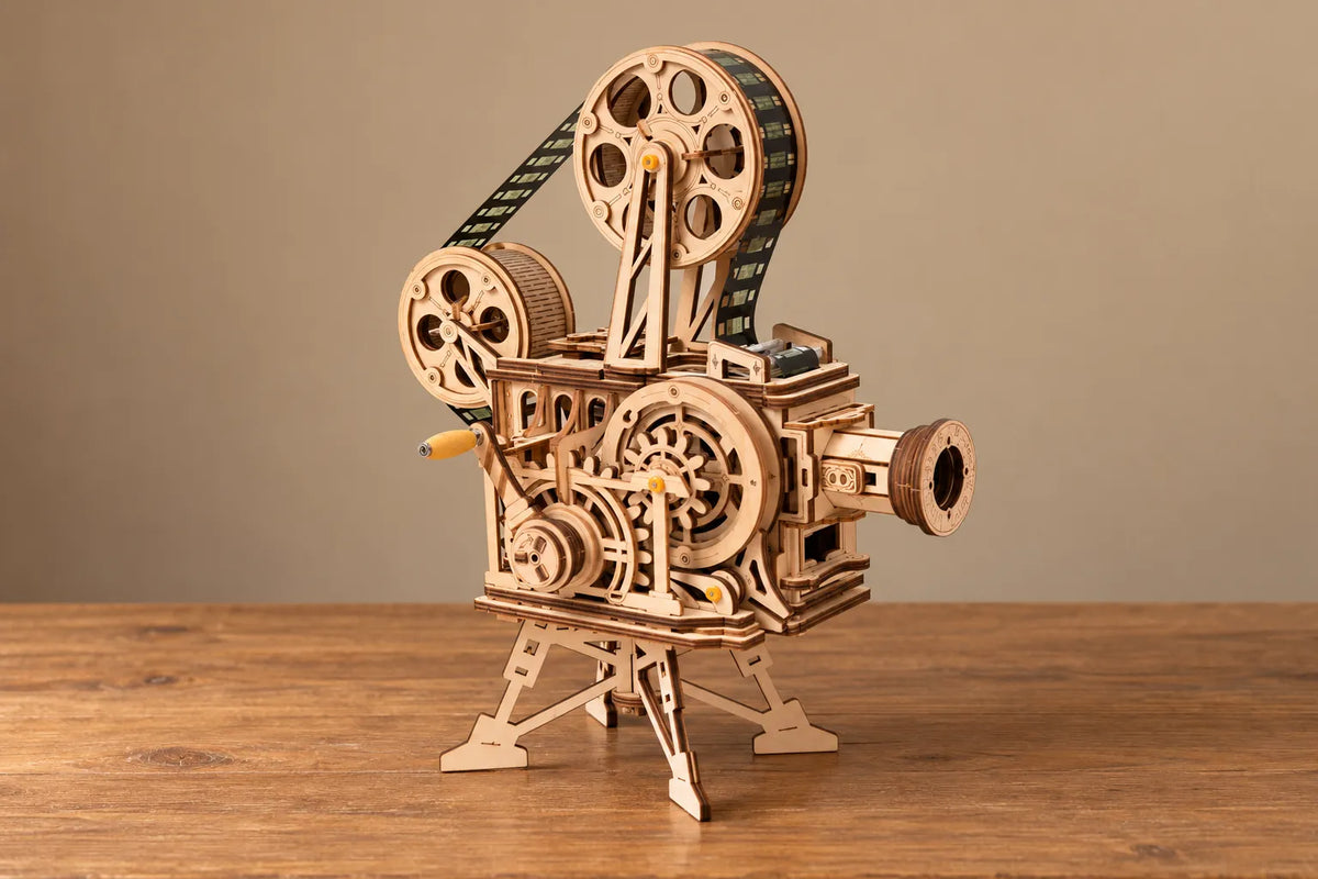 Maquette en bois - Le projecteur de cinéma à manivelle