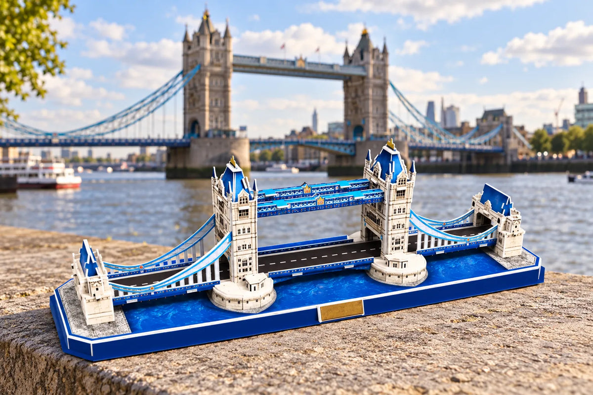 Maquette en bois - Le Tower Bridge de Londres