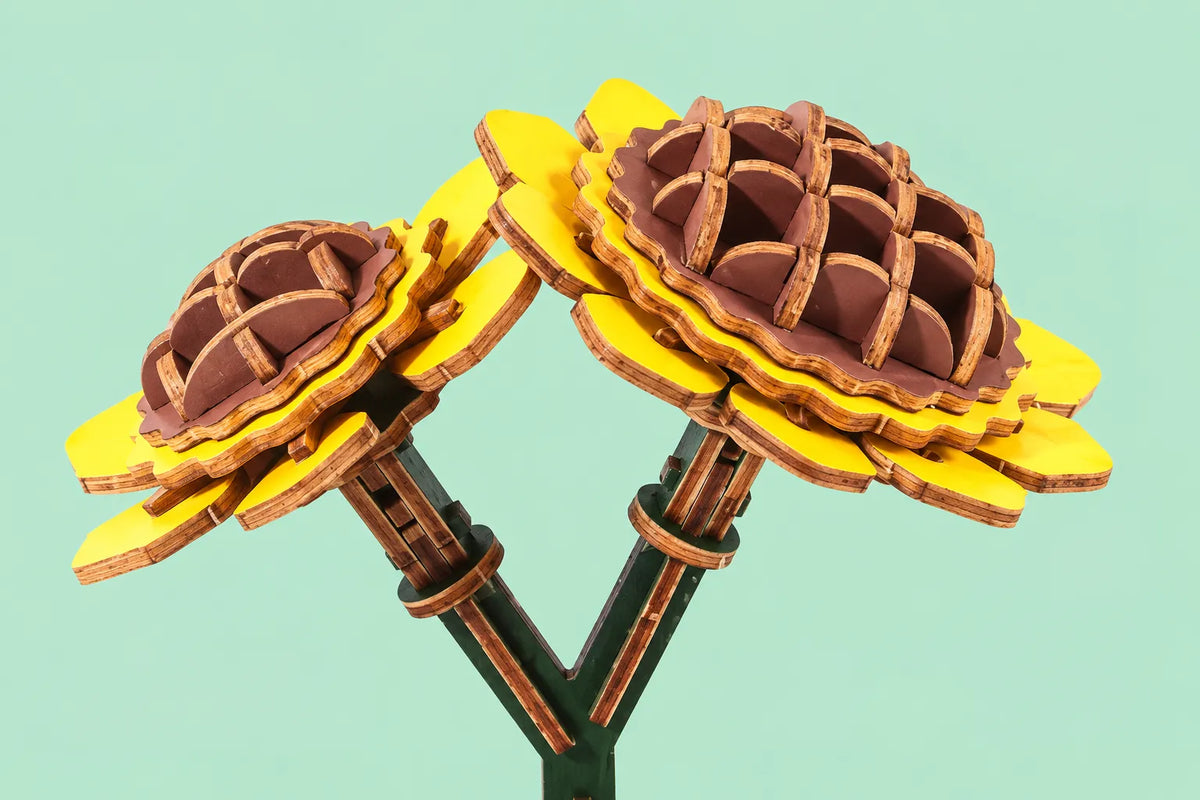 Maquette en bois - Les deux tournesols