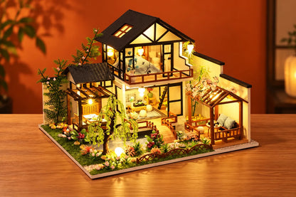 Maquette en bois - Maison à thème, la maison au jardin paisible