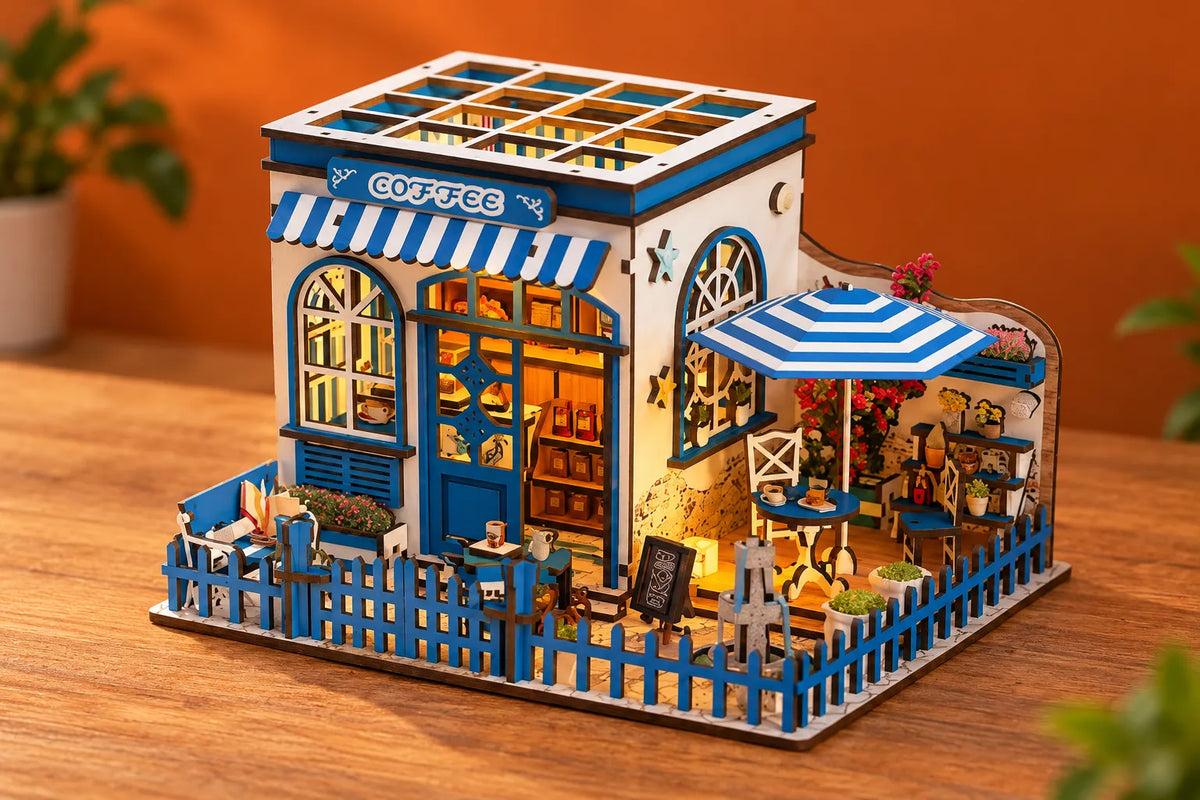 Maquette en bois - Maison à thème, le café de Santorin