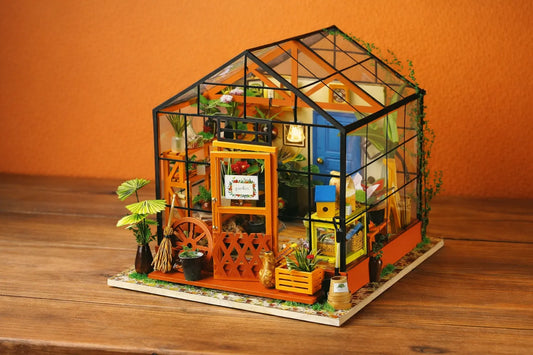 Maquette en bois - Maison à thème, serre de jardin