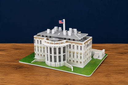 Maquette en bois - Maison Blanche colorée