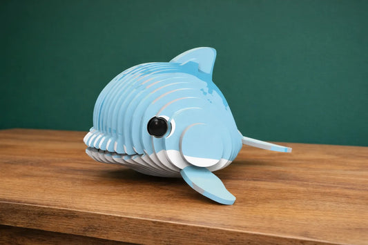 Maquette en bois - Petit dauphin coloré