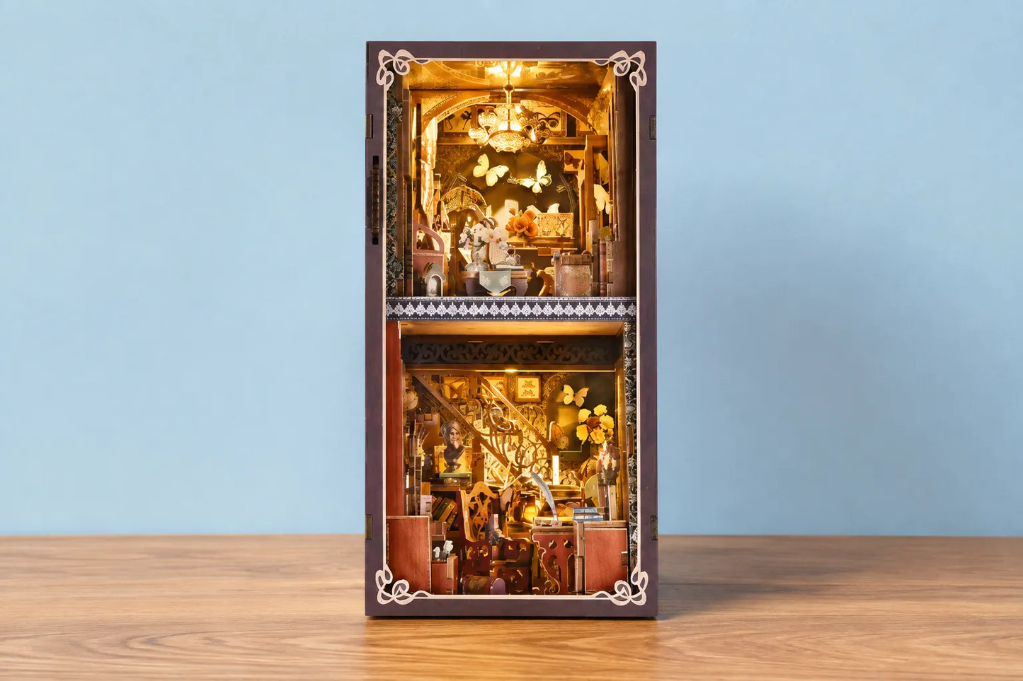 Maquette en bois - Serre-livres, collection de papillons