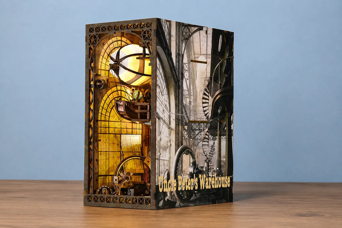 Maquette en bois - Serre-livres, entrepôt de ballon dirigeable