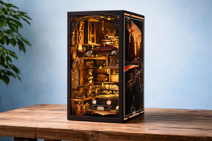 Maquette en bois - Serre-livres, garage vintage