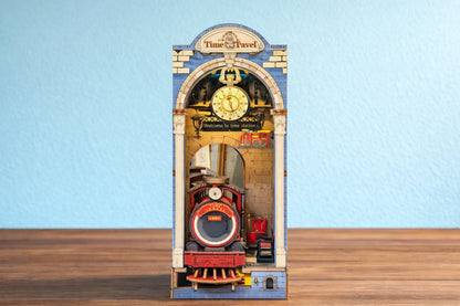 Maquette en bois - Serre-livres, gare