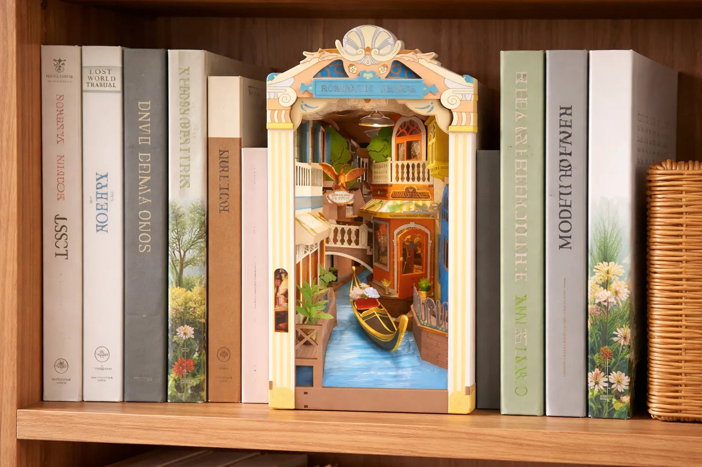 Maquette en bois - Serre-livres, gondole à Venise