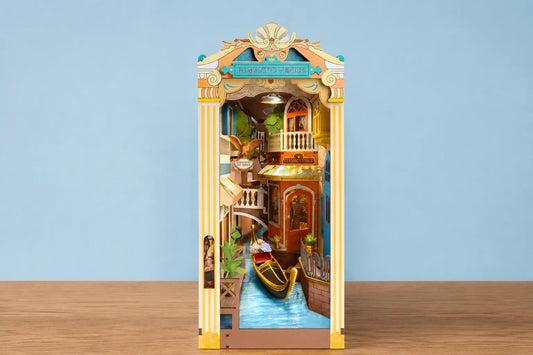 Maquette en bois - Serre-livres, gondole à Venise