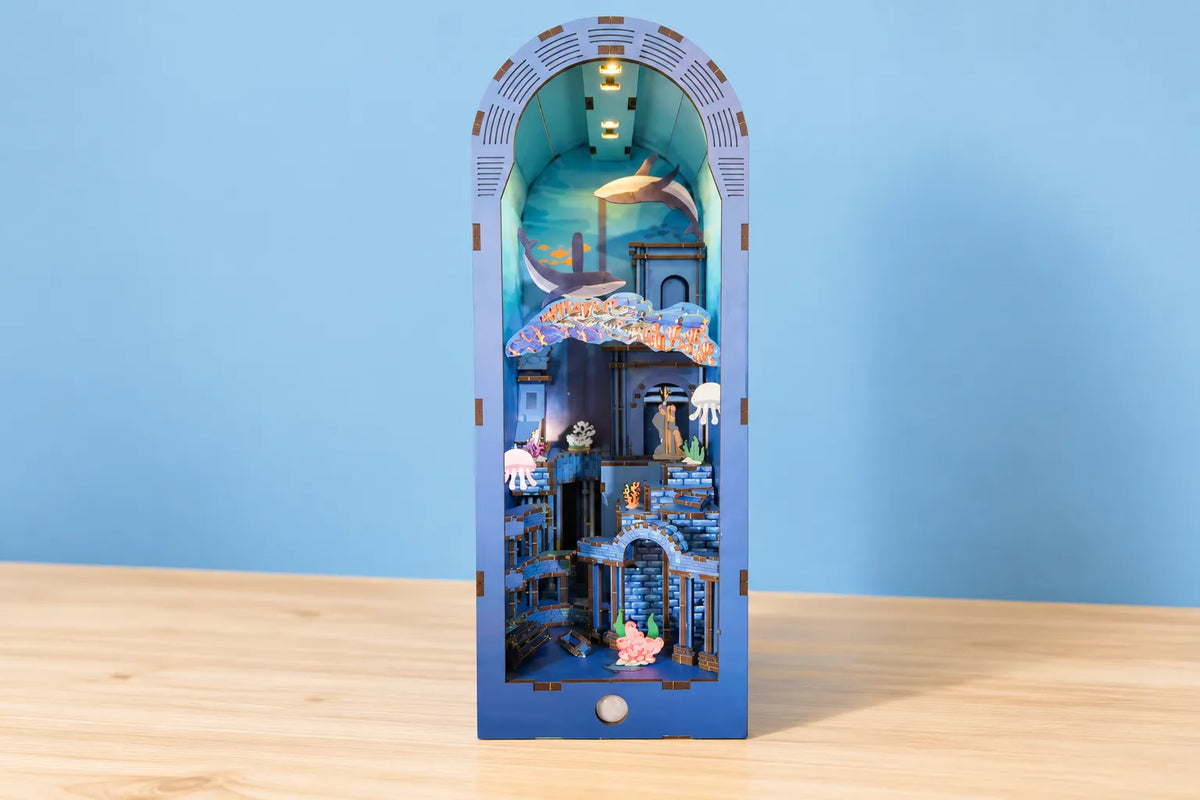 Maquette en bois - Serre-livres, la cité engloutie