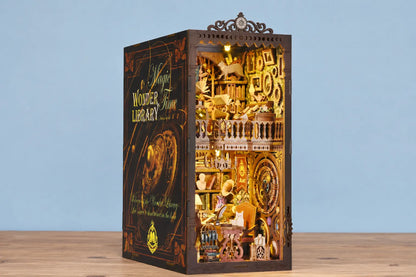 Maquette en bois - Serre-livres, librairie des merveilles