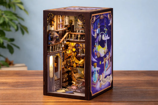 Maquette en bois - Serre-livres, maison de l'astrologie