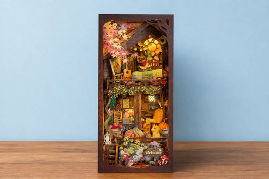 Maquette en bois - Serre-livres, maison des écureuils