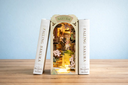 Maquette en bois - Serre-livres, rue des cerisiers en fleurs