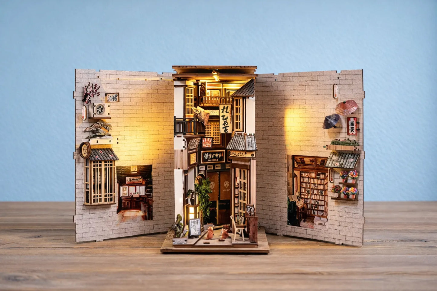 Maquette en bois - Serre-livres, ruelle japonaise