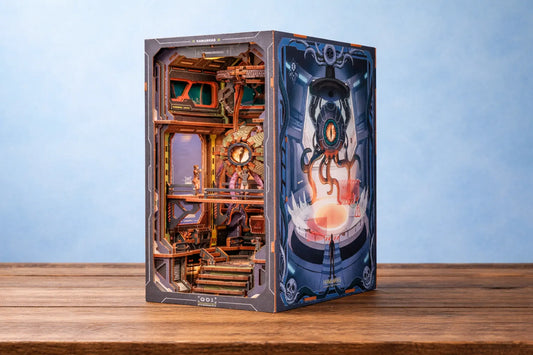 Maquette en bois - Serre-livres, vaisseau alien