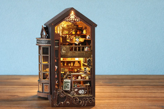 Maquette en bois - Serre-livres, vieux café