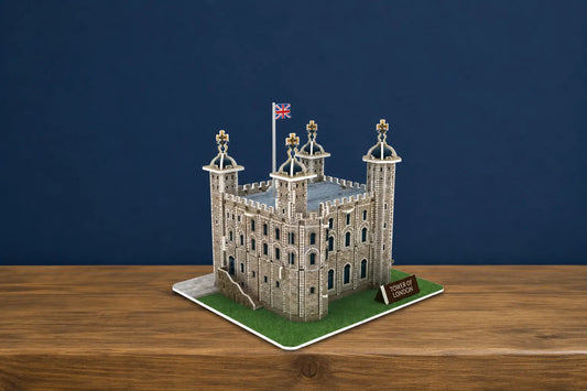Maquette en bois - Tour de Londres colorée