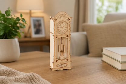Maquette en bois - Vieille horloge