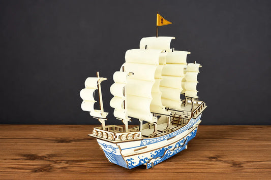 Maquette en bois - Vieux bateau à voiles